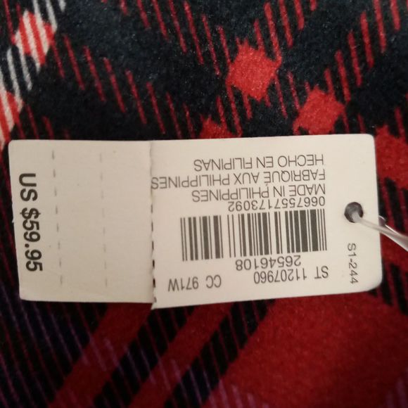 NWT Victoria's Secret VS Red Plaid Print Tote with Faur Fur Edging - Picture 6 of 10